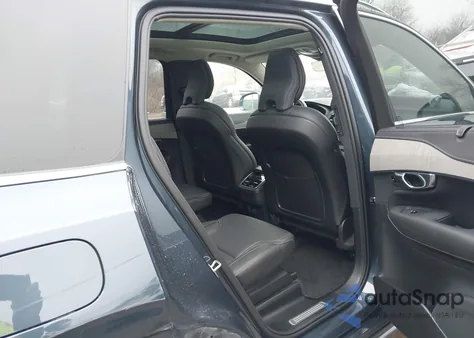 2025 Volvo Xc90 B6 Ultra z USA, uszkodzony, nr VIN YV4062JF1S1311315